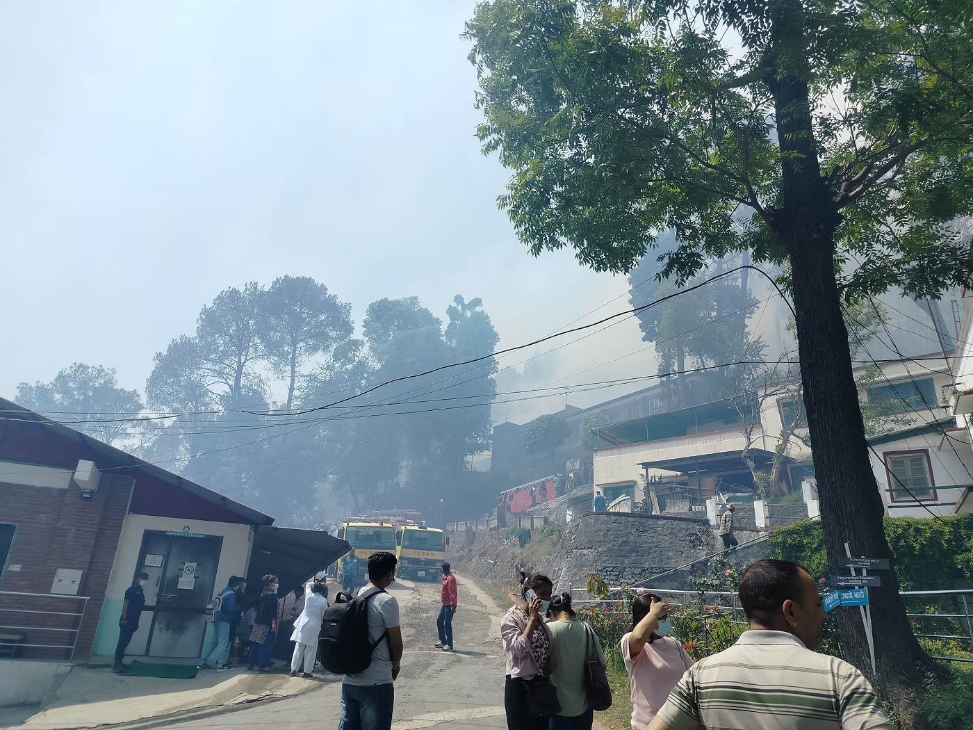 Smoke blanket from the Anandaban forest fire | Photo: Sher Bahadur Gurung