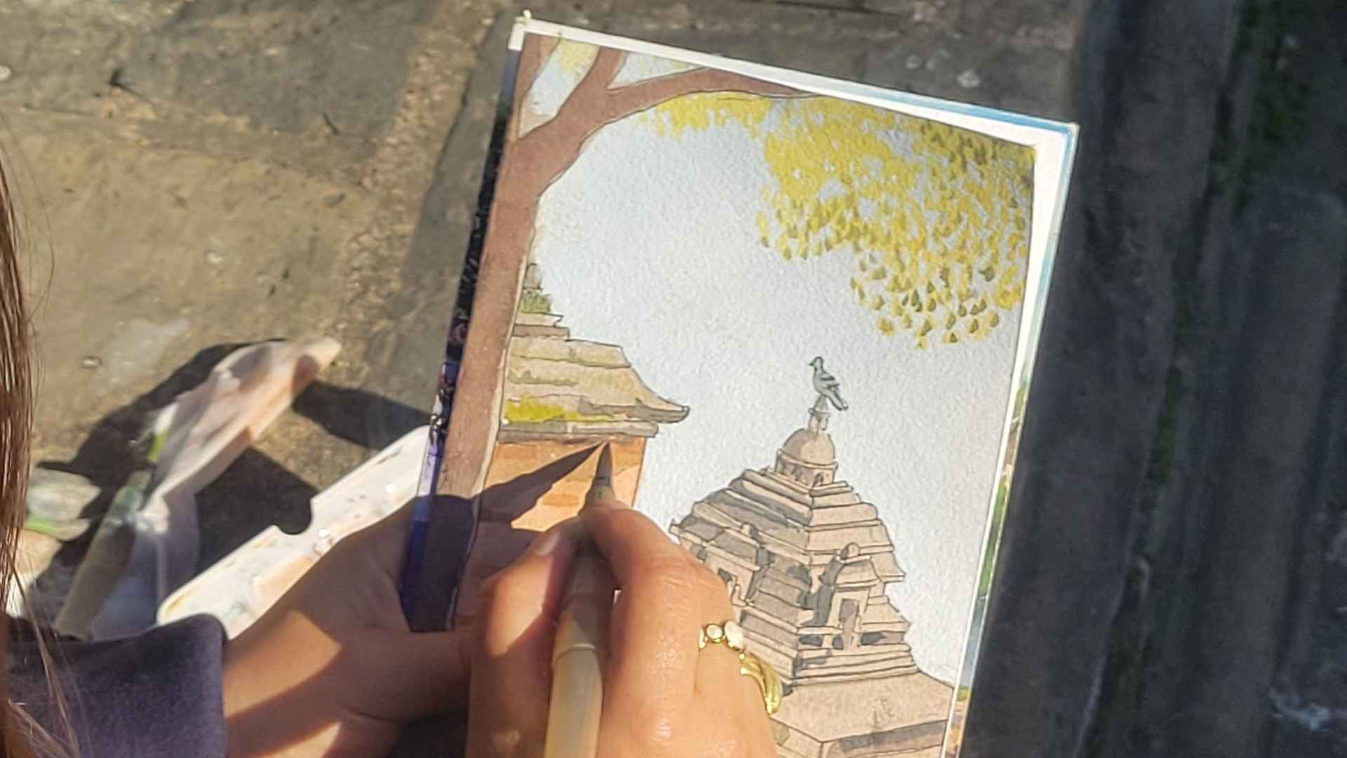 Photo: Kalaami and her urban sketch